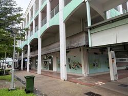 Jurong Gateway Road (D22), Shop House #623035091